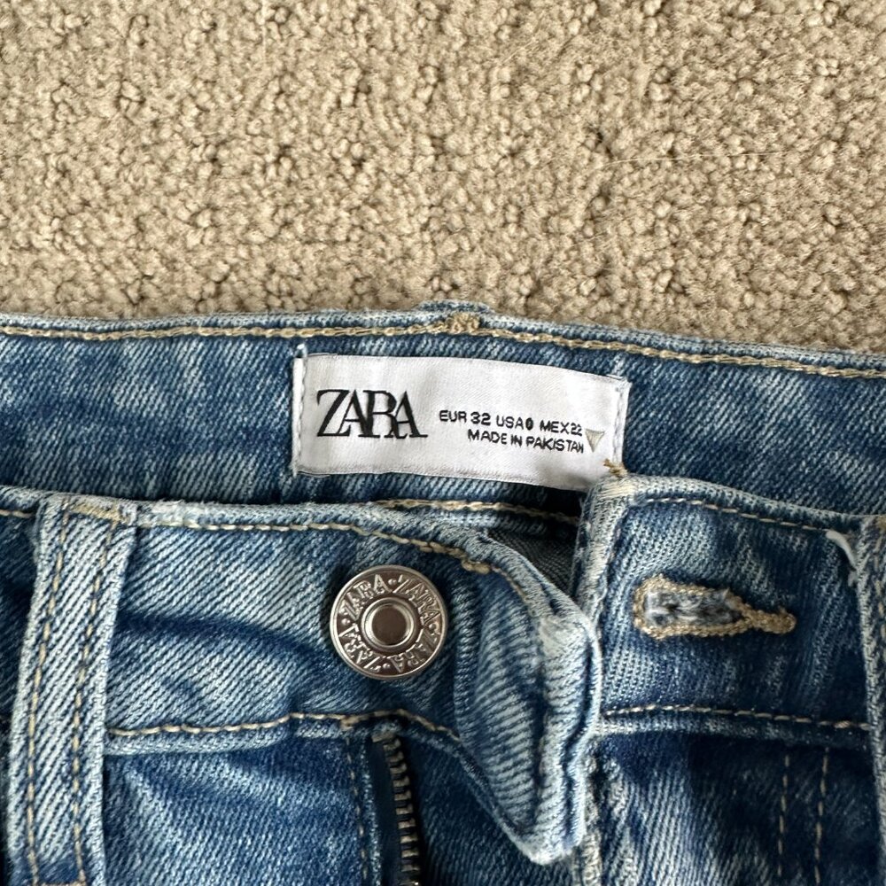 Zara Jeans - Picture 3 of 3